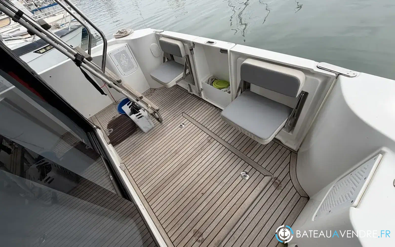 slider 5 Beneteau Swift Trawler 30