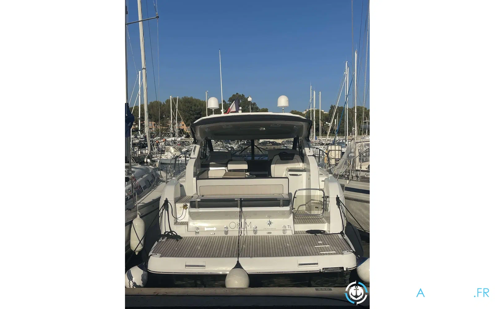 slider 1 Jeanneau Leader 36 Sportop