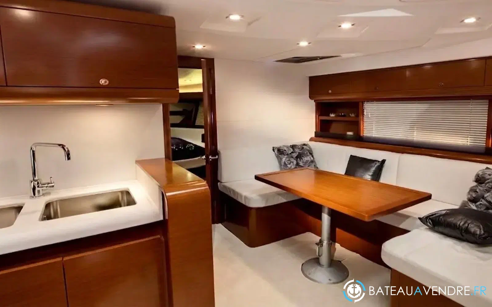slider 4 Beneteau Monte Carlo 42