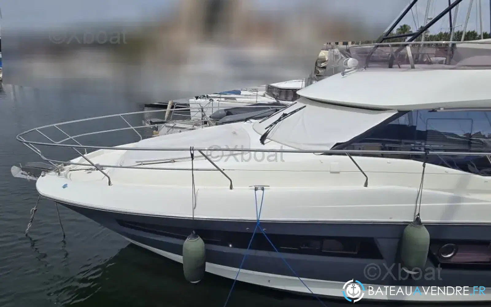 slider 5 Prestige Yachts 460 Fly