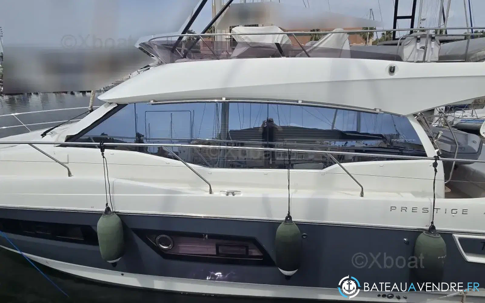 slider 6 Prestige Yachts 460 Fly