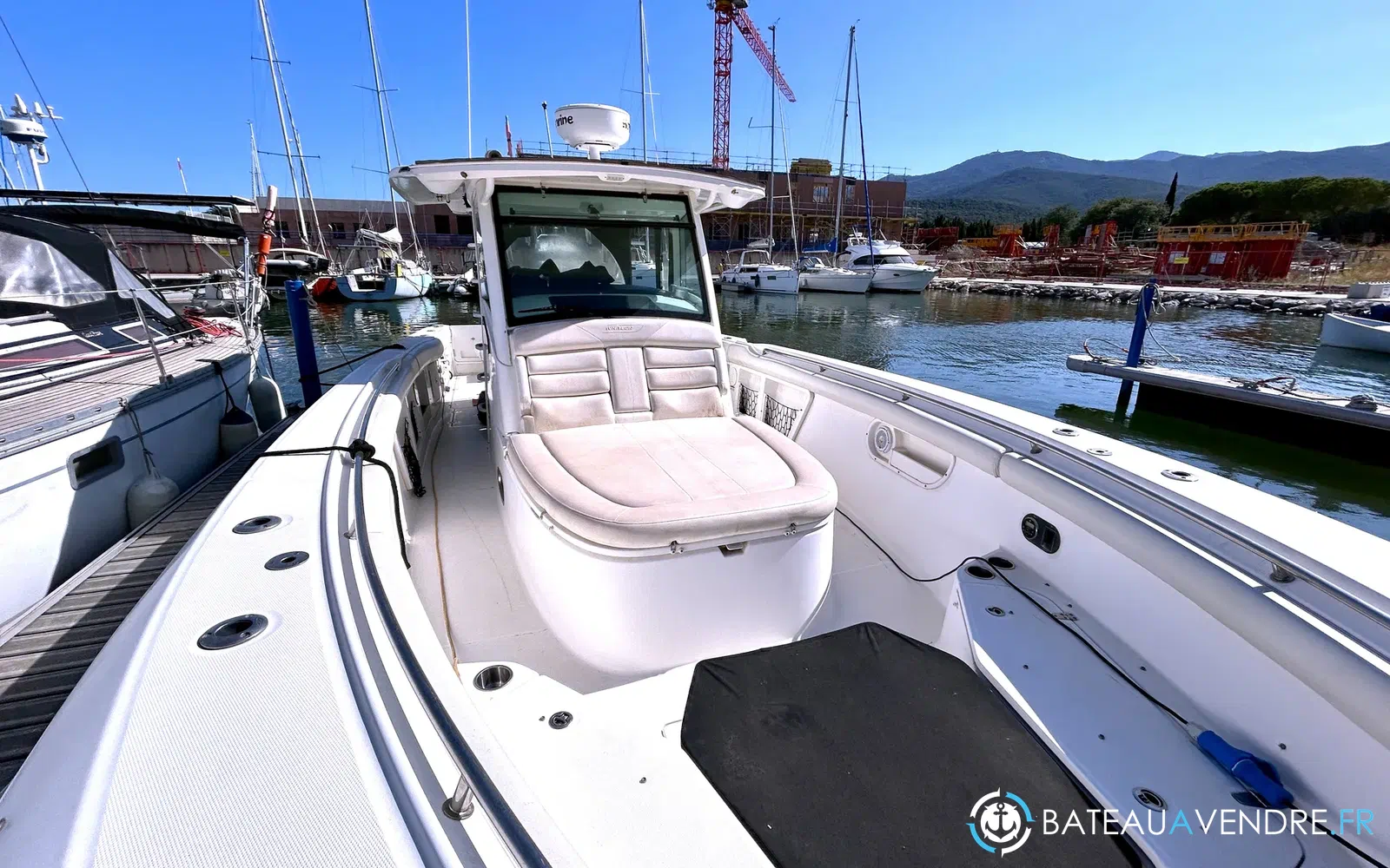 slider 5 Boston Whaler 370 Outrage