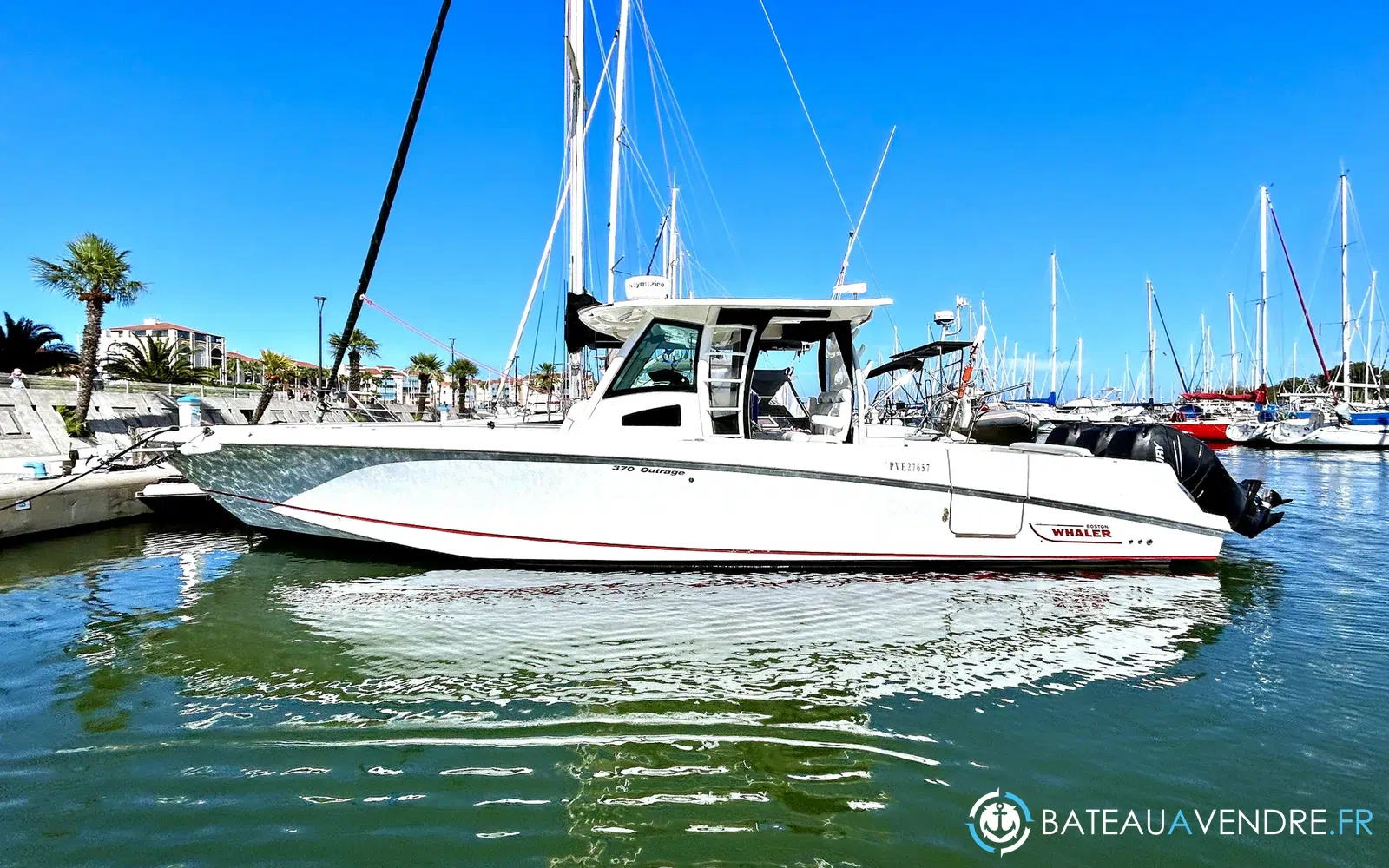 slider 1 Boston Whaler 370 Outrage