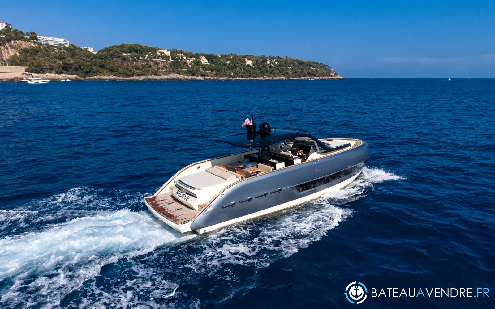 slider 14 Invictus 460 TT
