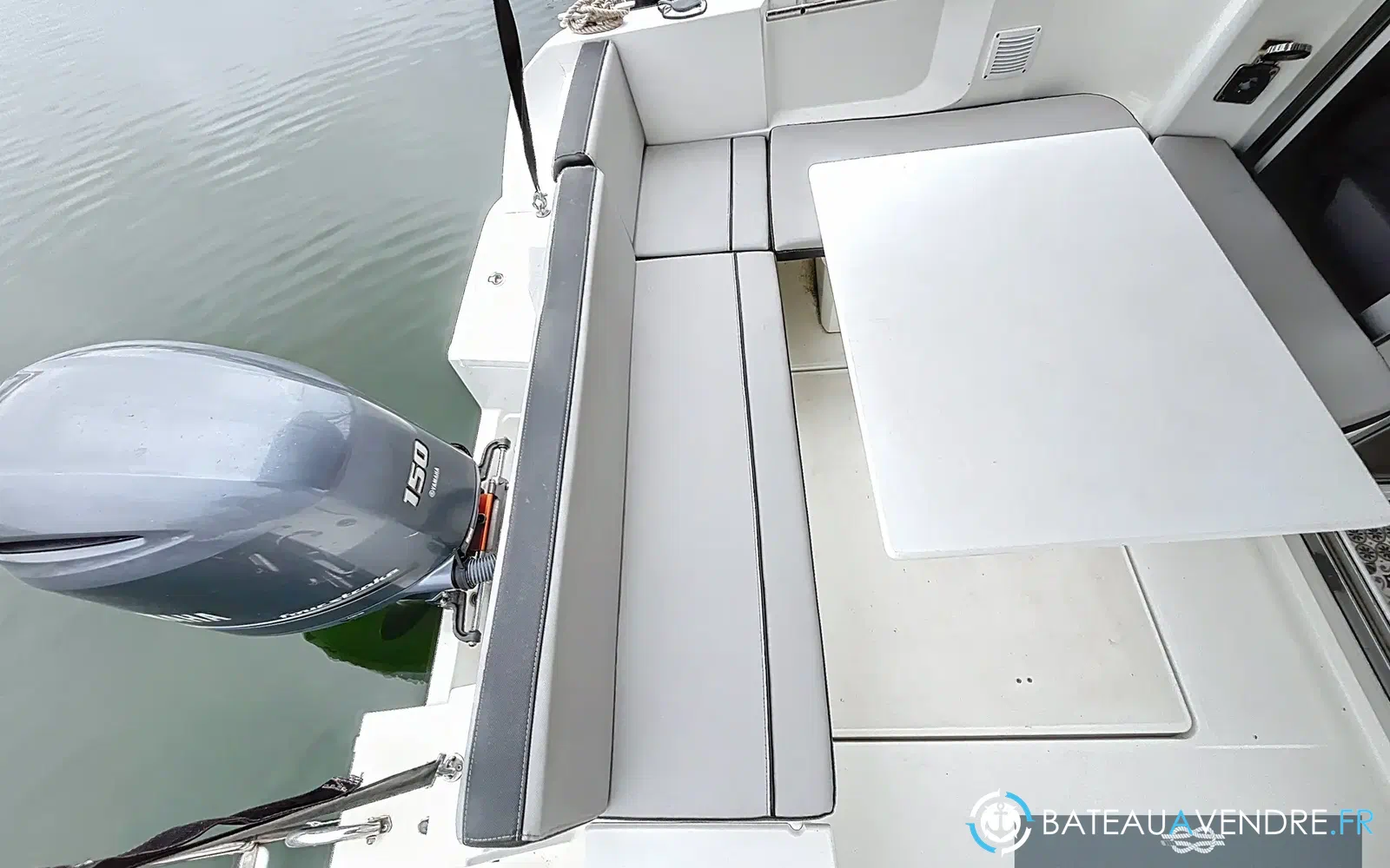 slider 16 Jeanneau Merry Fisher 695