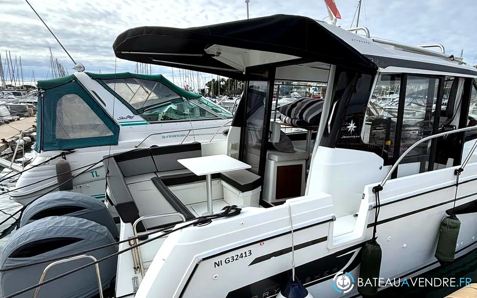 slider 11 Jeanneau Merry Fisher 895 Offshore