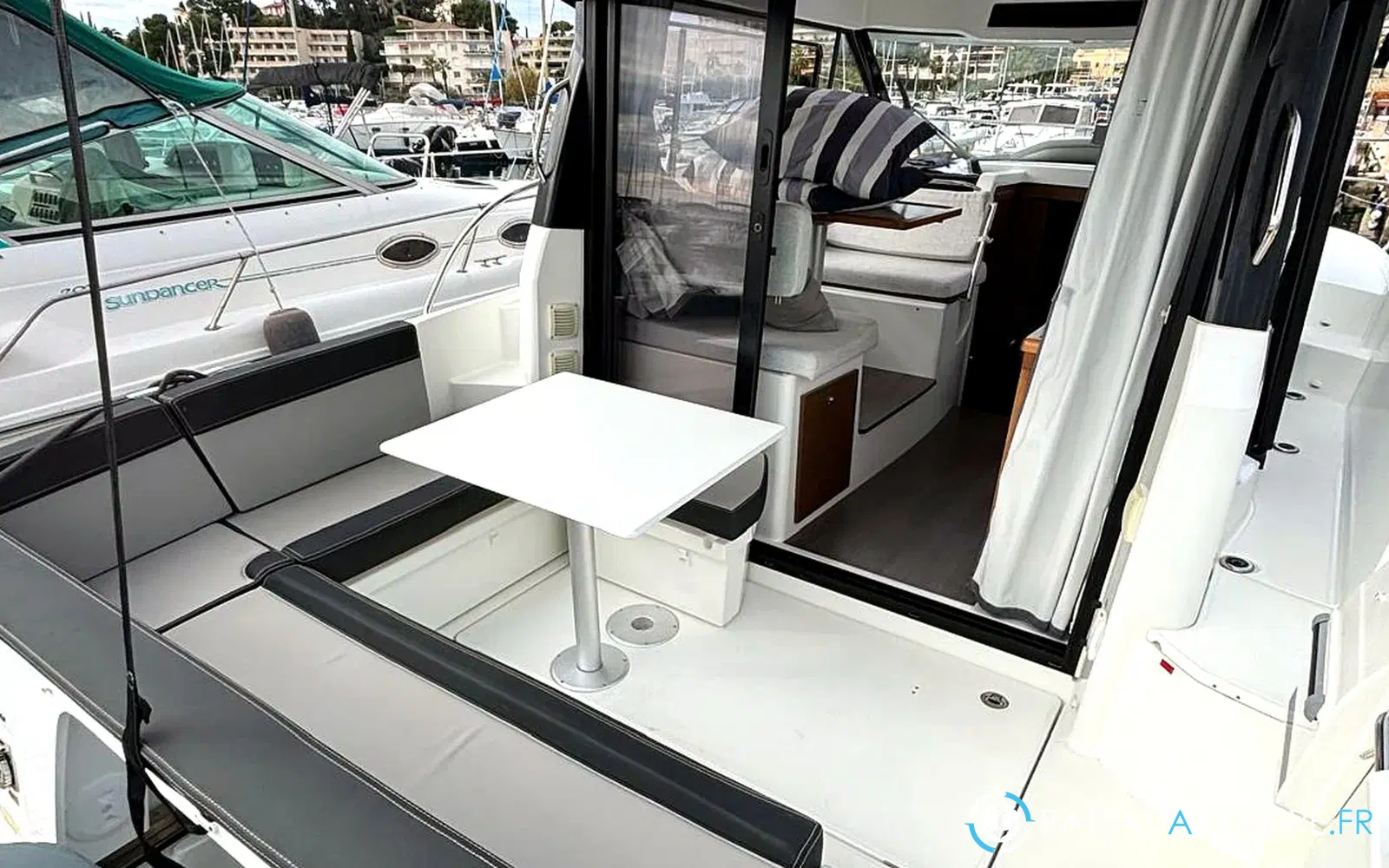 slider 18 Jeanneau Merry Fisher 895 Offshore