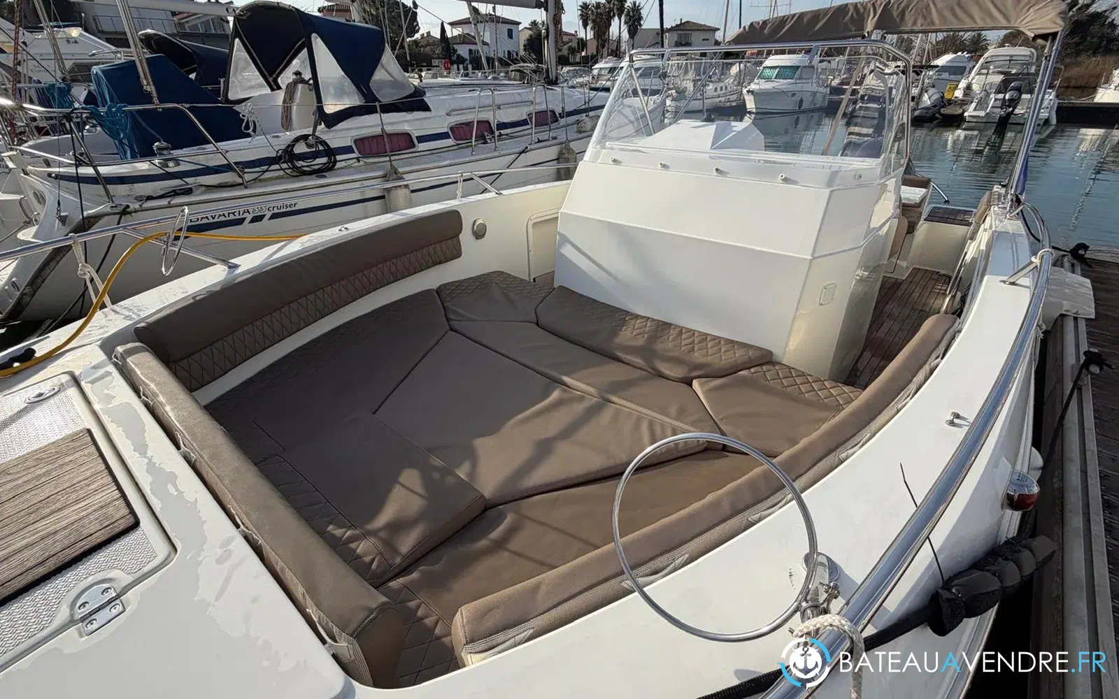 slider 15 Pacific Craft 750 Open