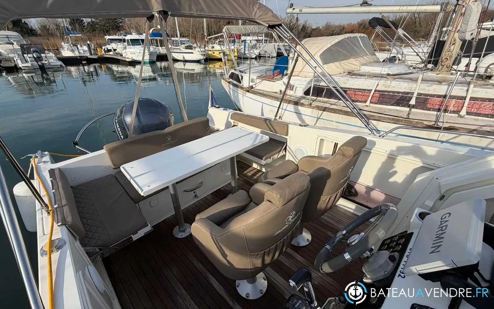 slider 18 Pacific Craft 750 Open