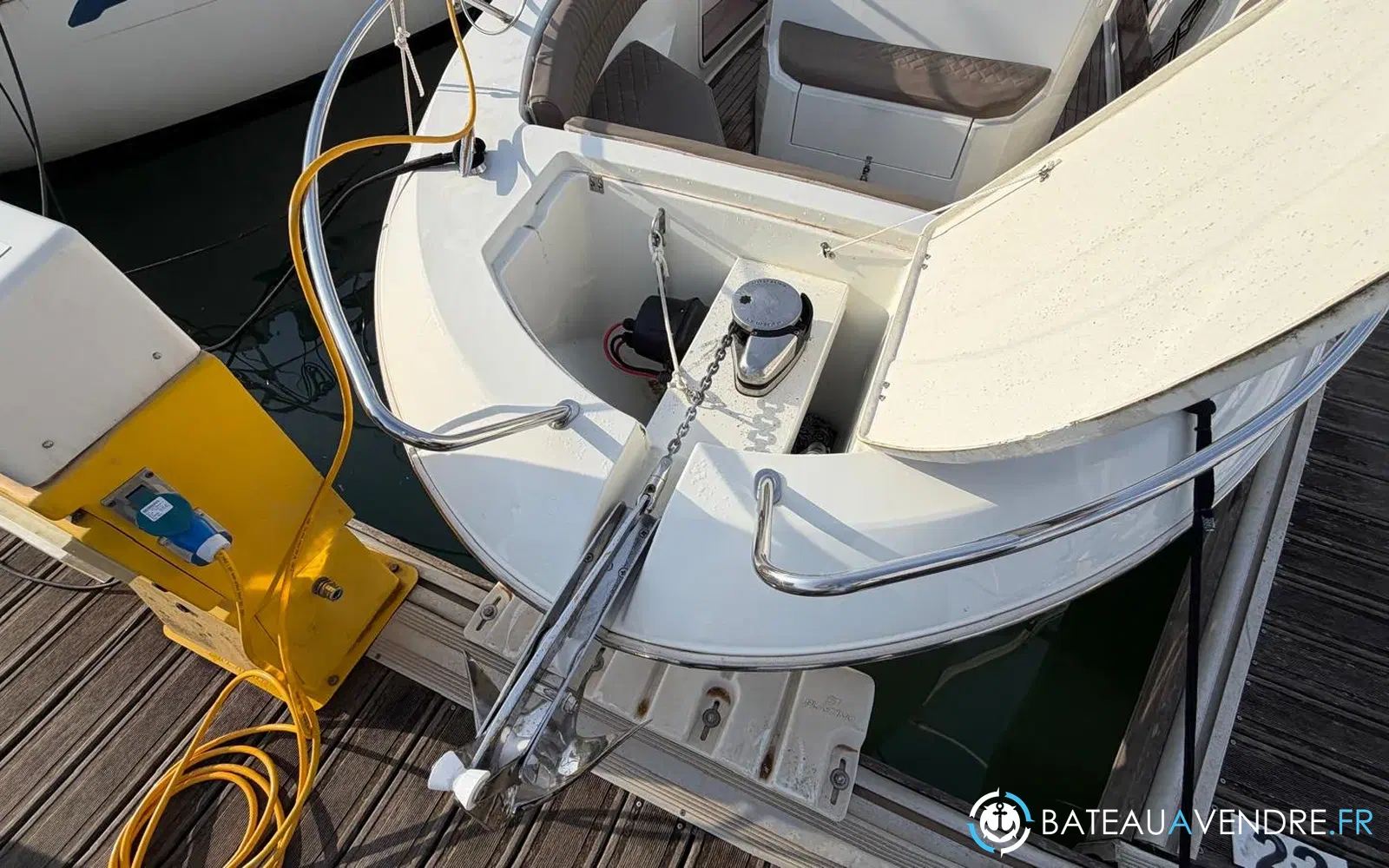 slider 19 Pacific Craft 750 Open