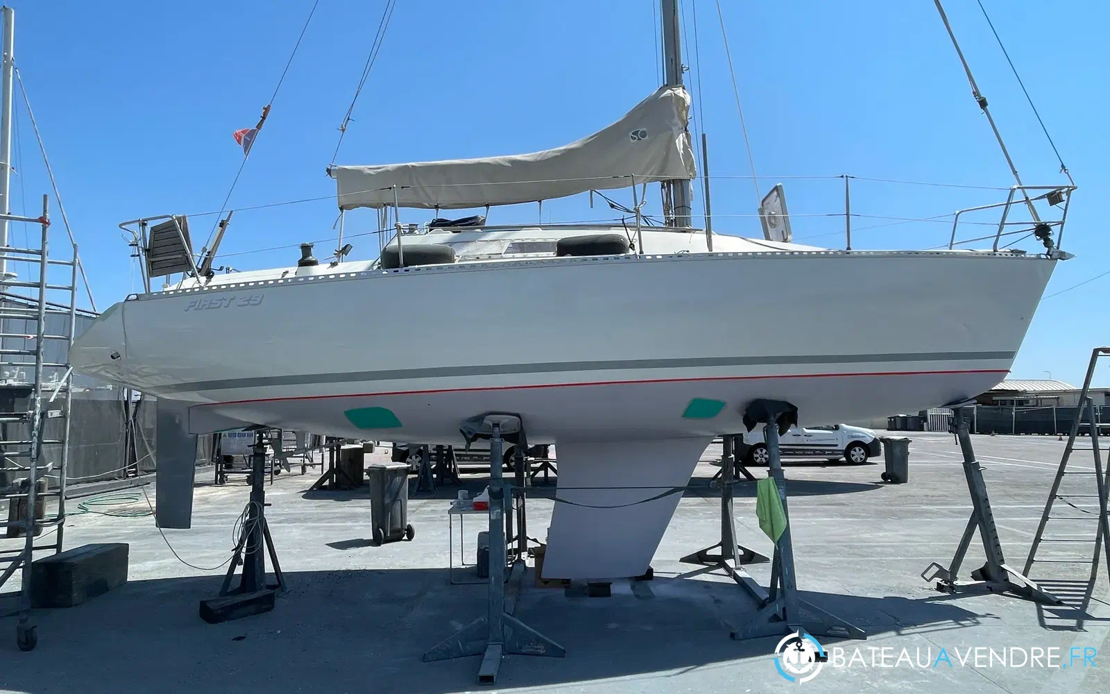 slider 8 Beneteau First 29