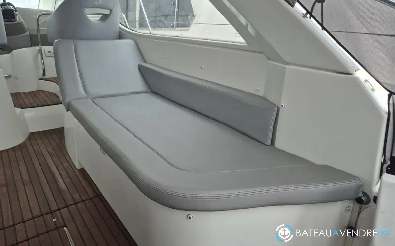 slider 17 Beneteau Gran Turismo 38