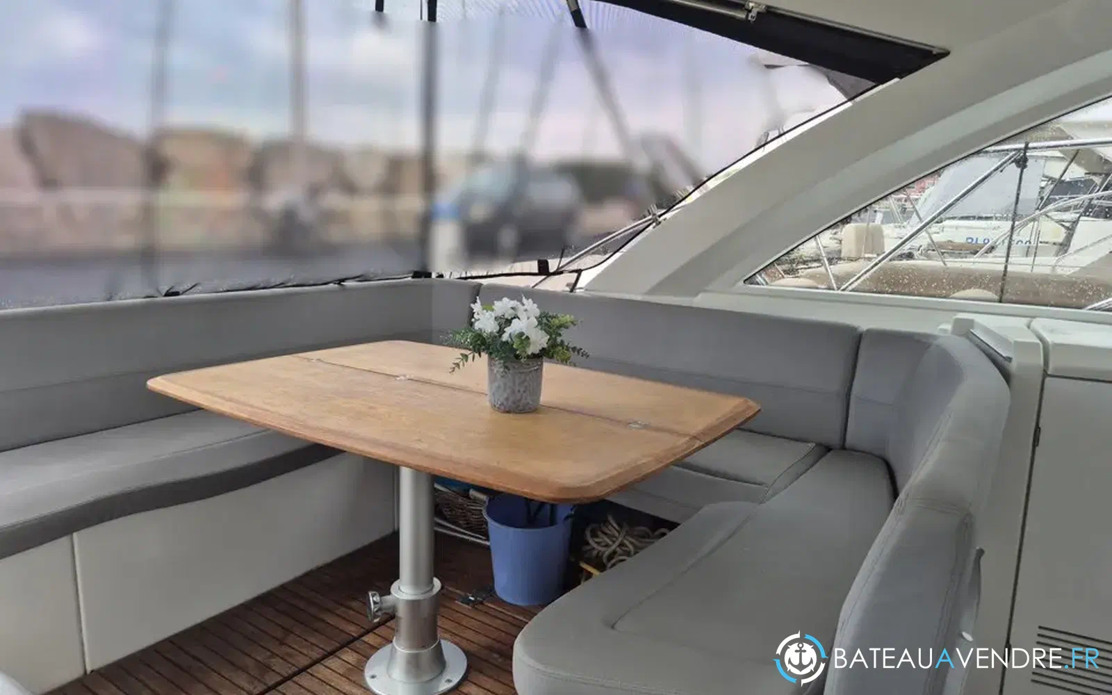 slider 1 Beneteau Gran Turismo 38