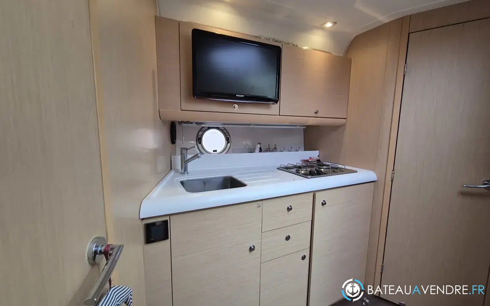 slider 27 Beneteau Gran Turismo 38