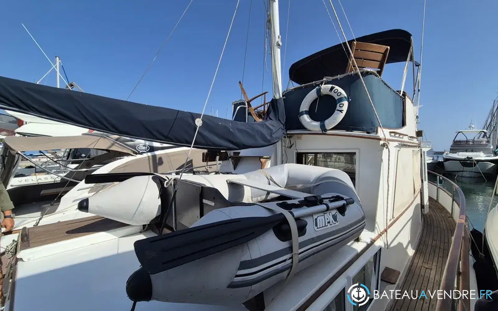 slider 18 Grand Banks 36