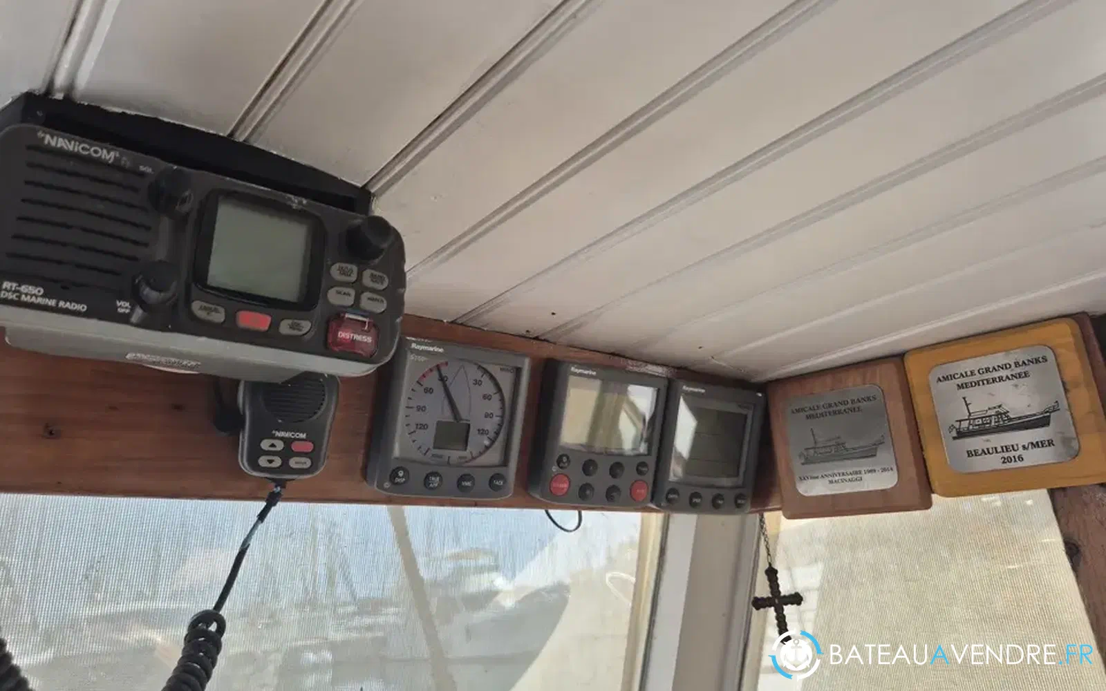 slider 33 Grand Banks 36
