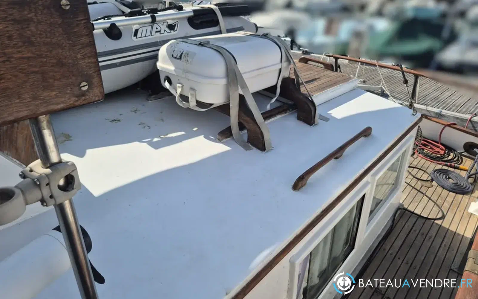 slider 3 Grand Banks 36