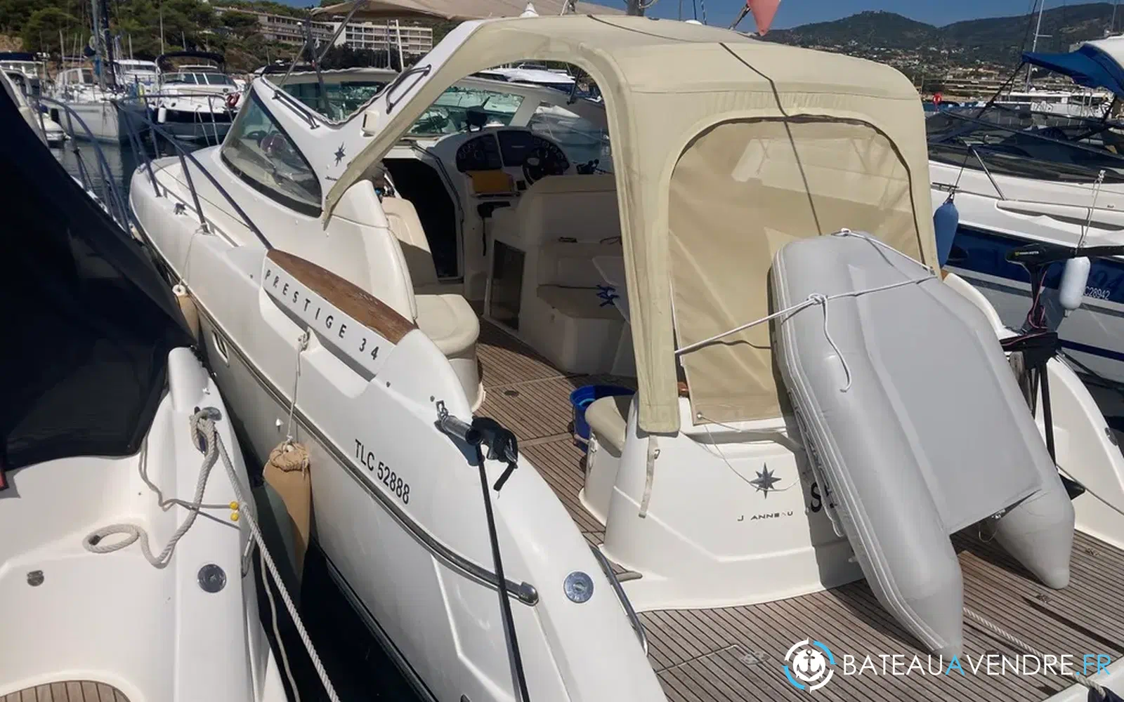 slider 2 Jeanneau Prestige 34