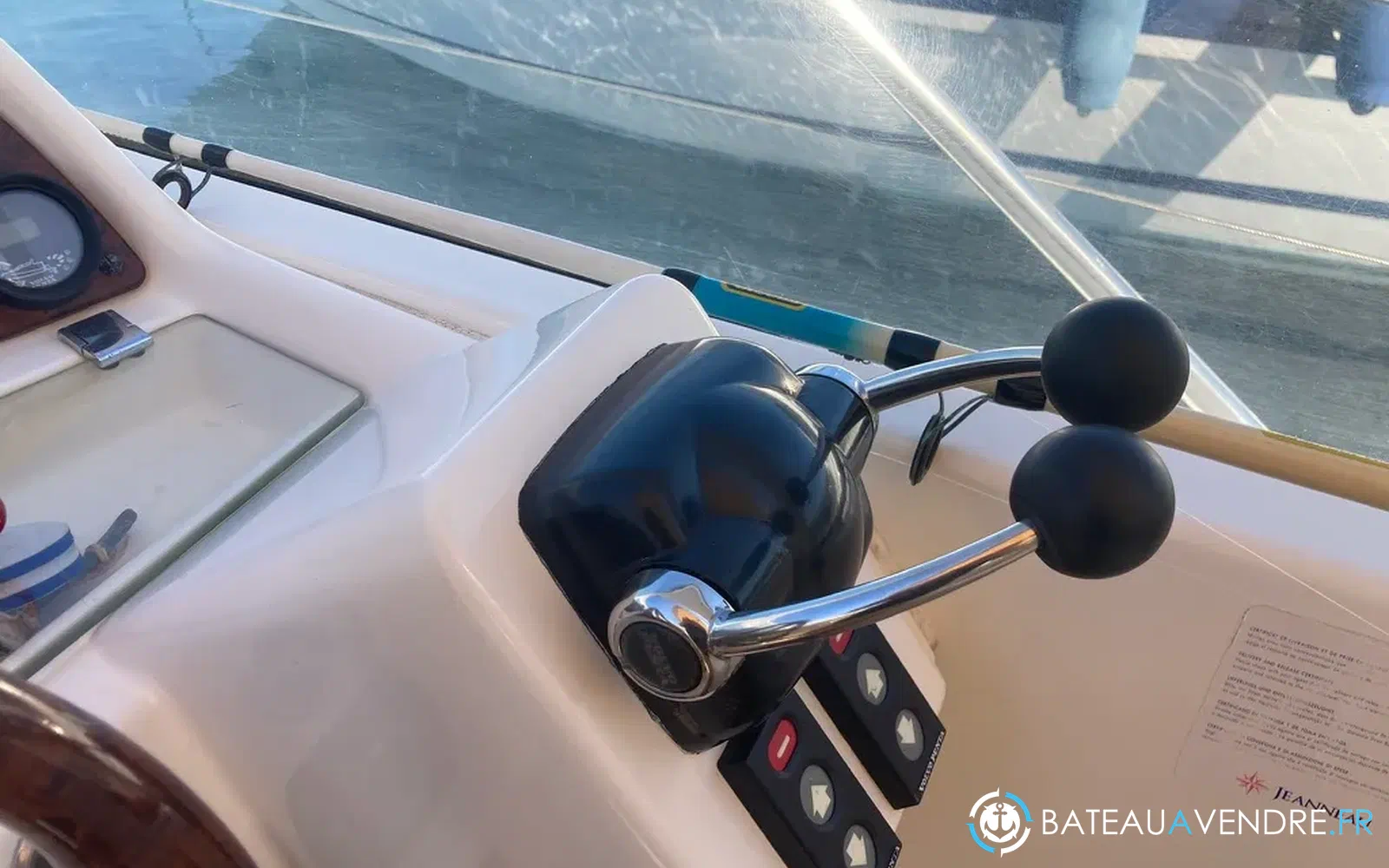 slider 25 Jeanneau Prestige 34