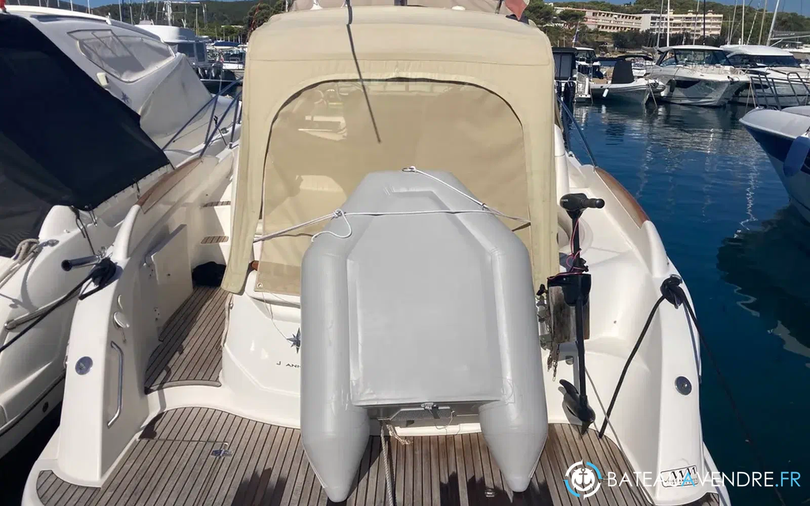 slider 3 Jeanneau Prestige 34