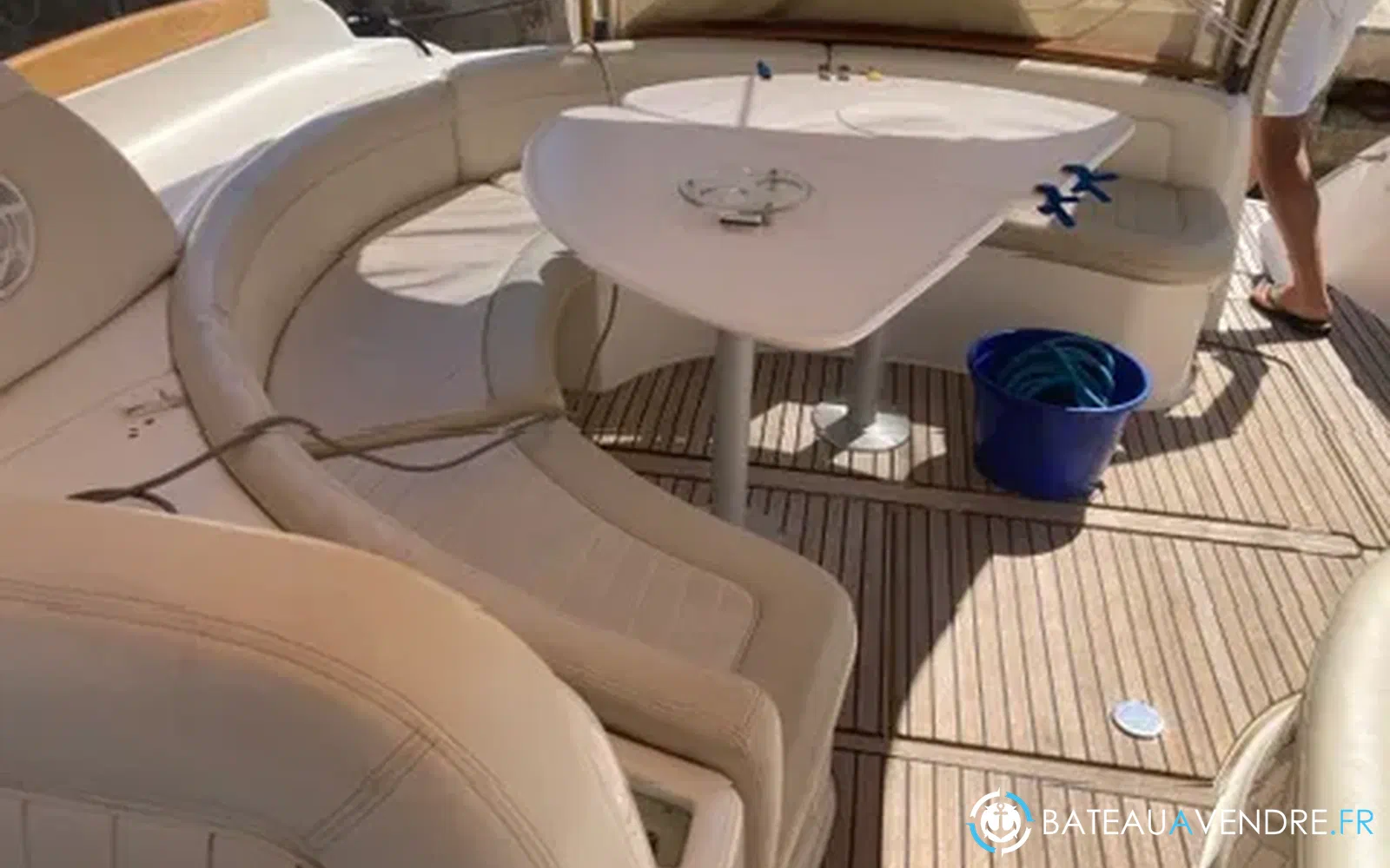 slider 11 Jeanneau Prestige 34