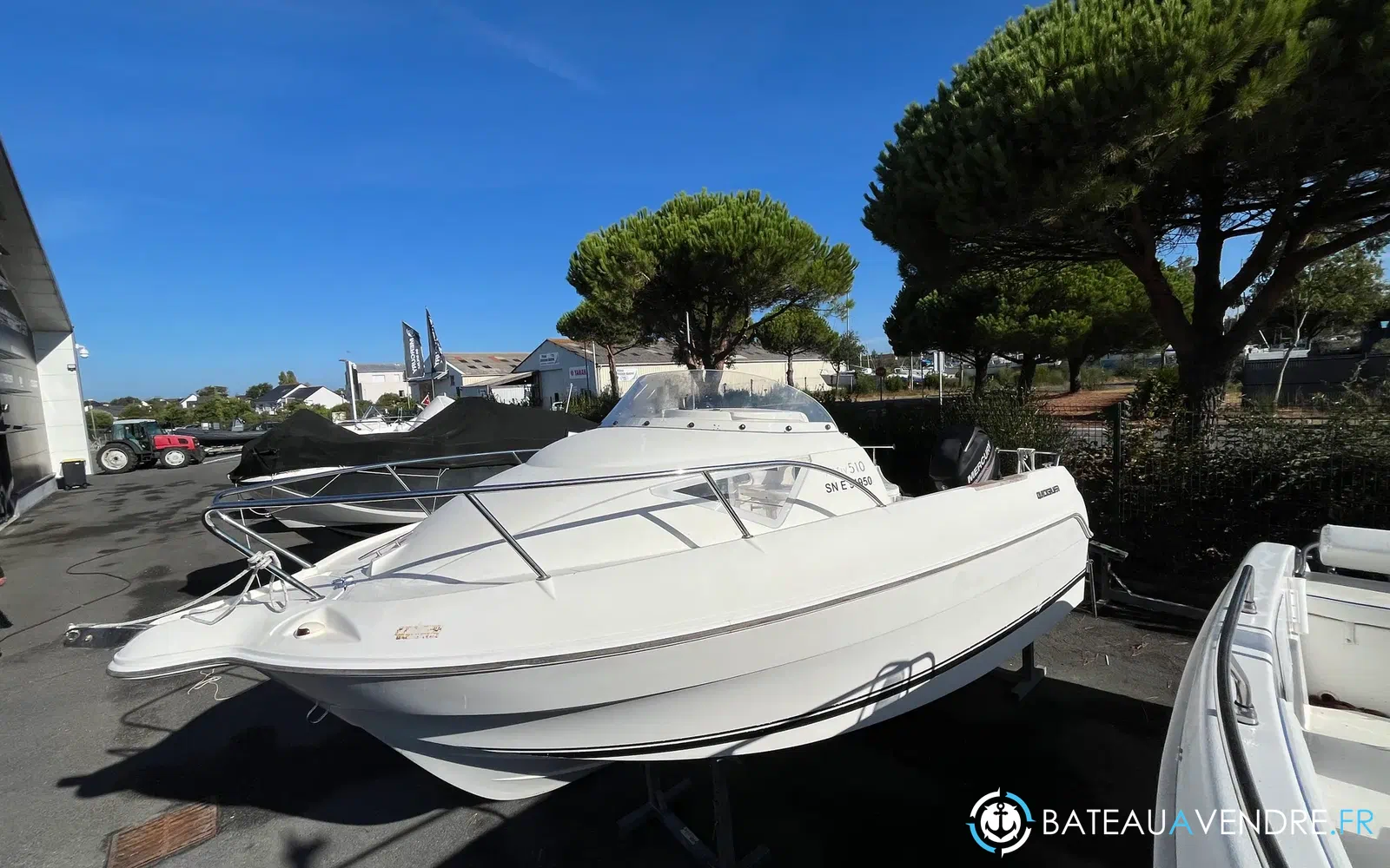 slider 7 Quicksilver Activ 510 Cabin