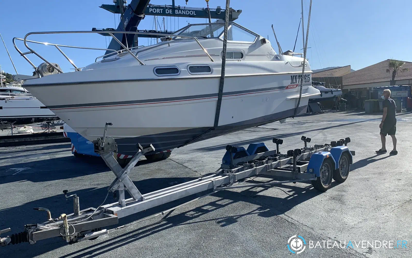slider 3 Sealine 215 Envoy