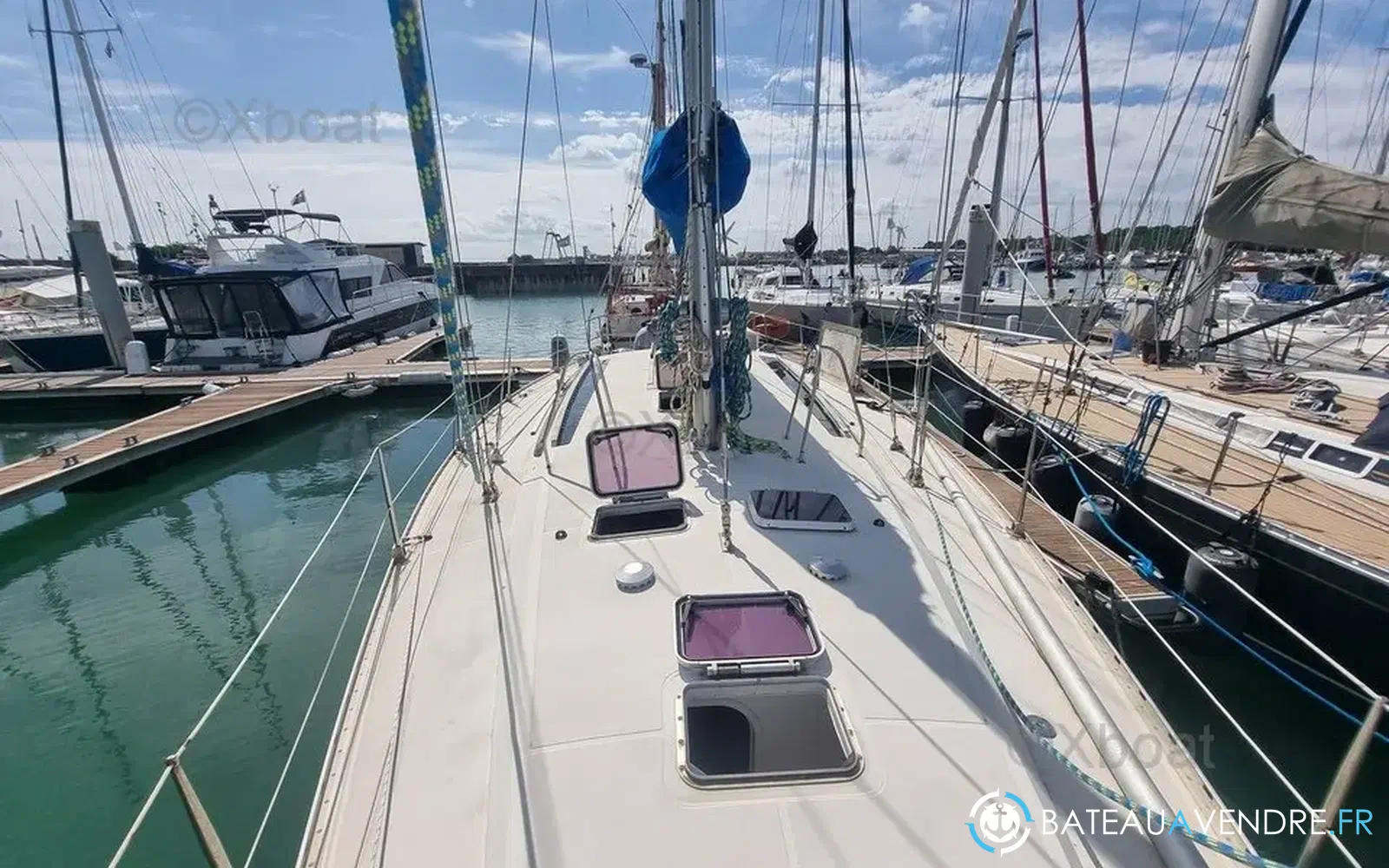 slider 10 Jeanneau Sun Kiss 45