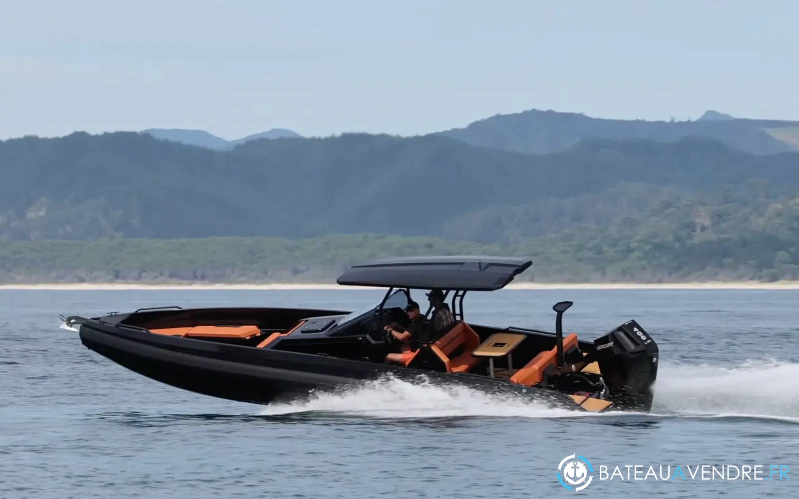 slider 0 Iron Boats 907