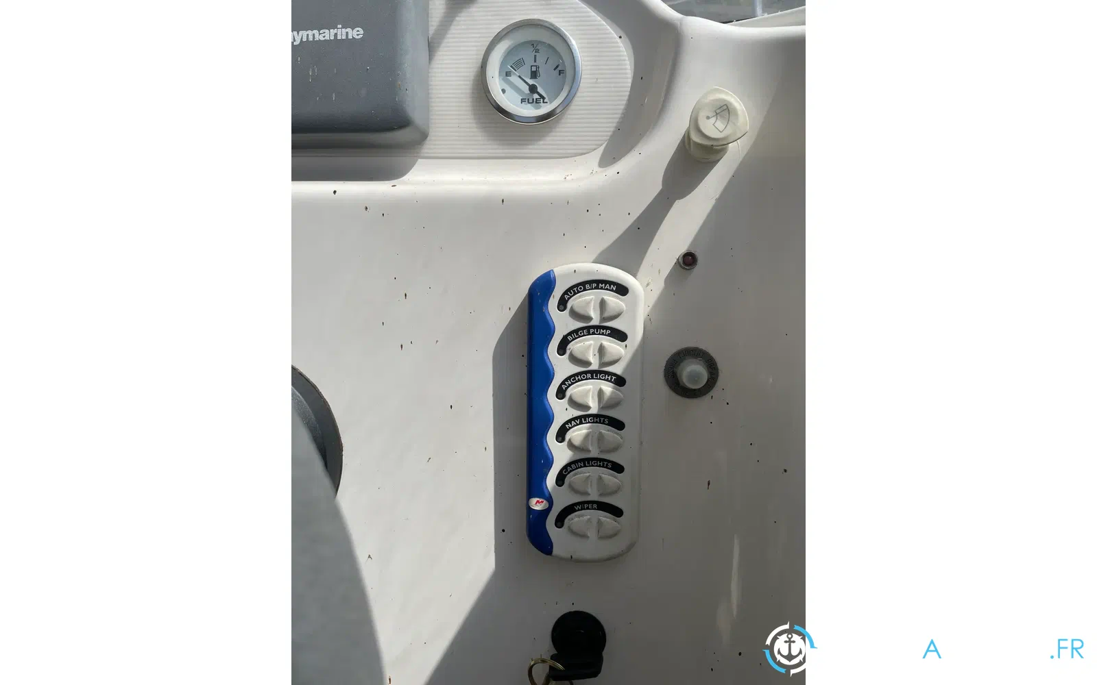slider 17 Quicksilver 580 Pilothouse