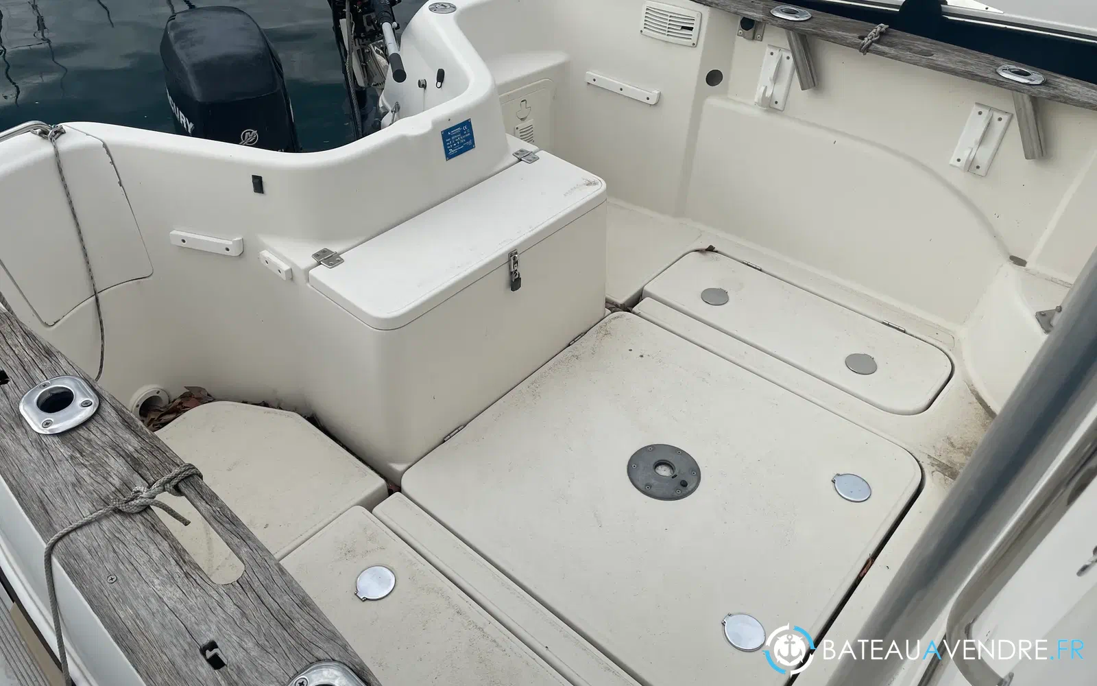 slider 2 Quicksilver 580 Pilothouse