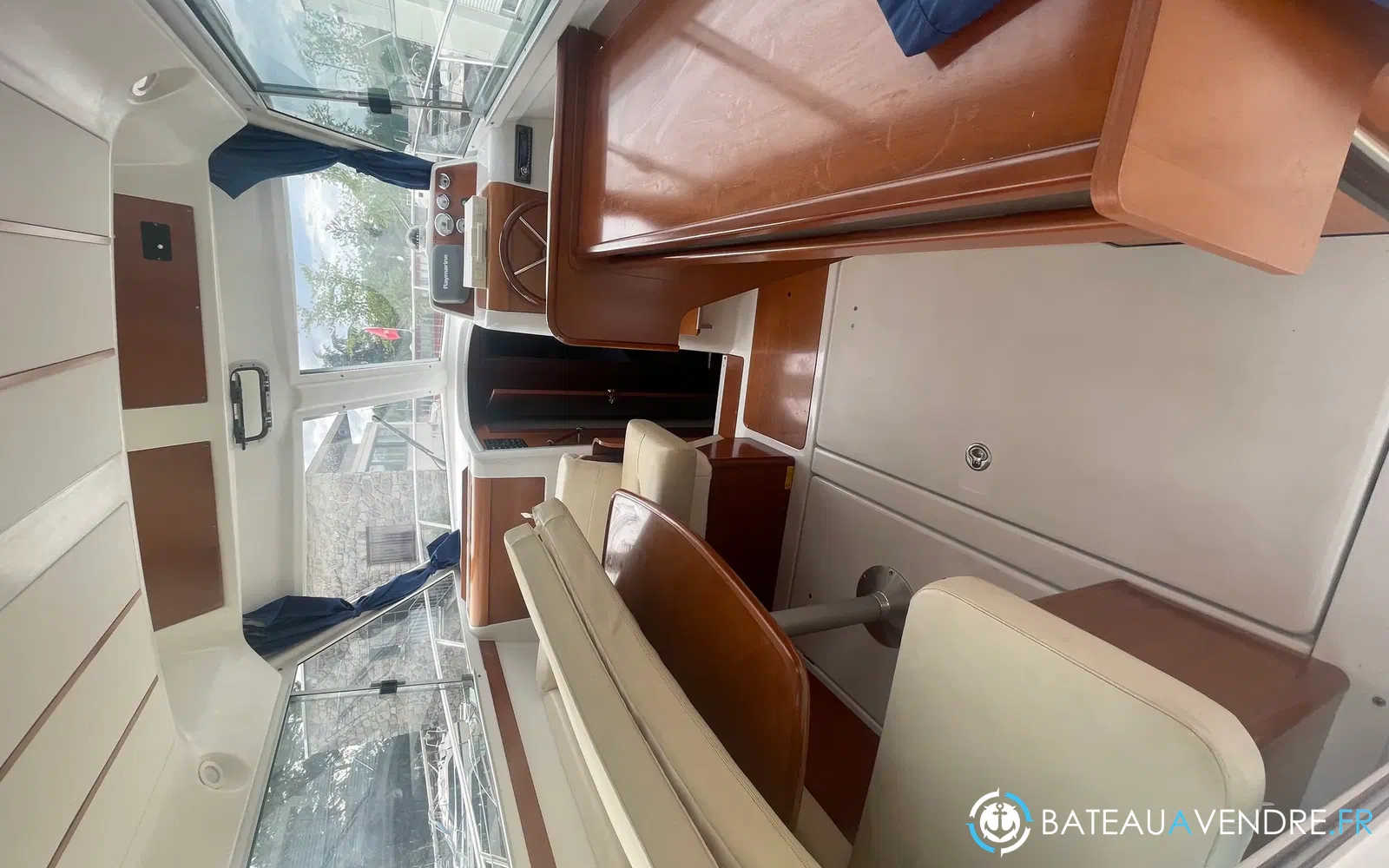 slider 20 Beneteau Antares Serie 9