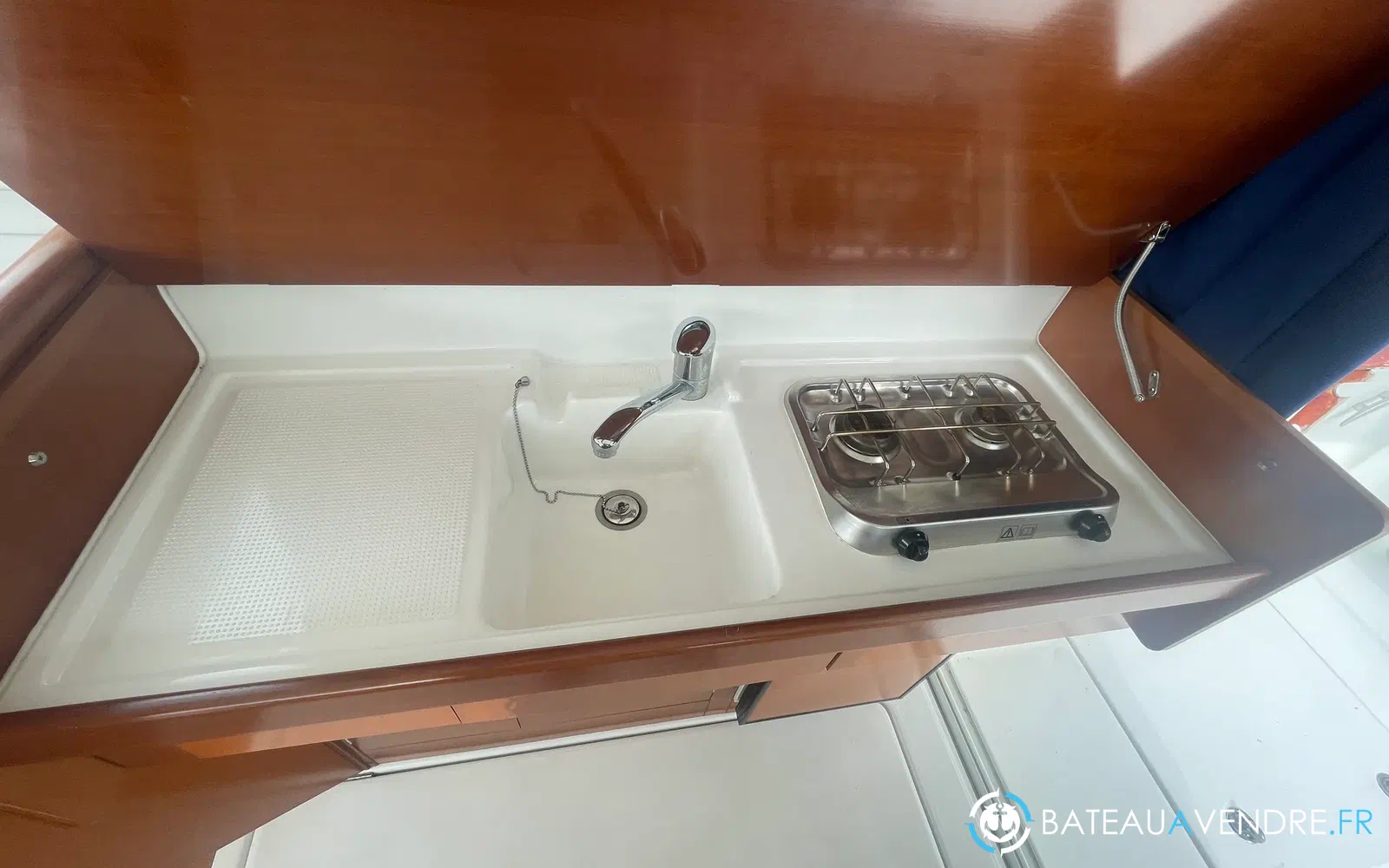 slider 21 Beneteau Antares Serie 9