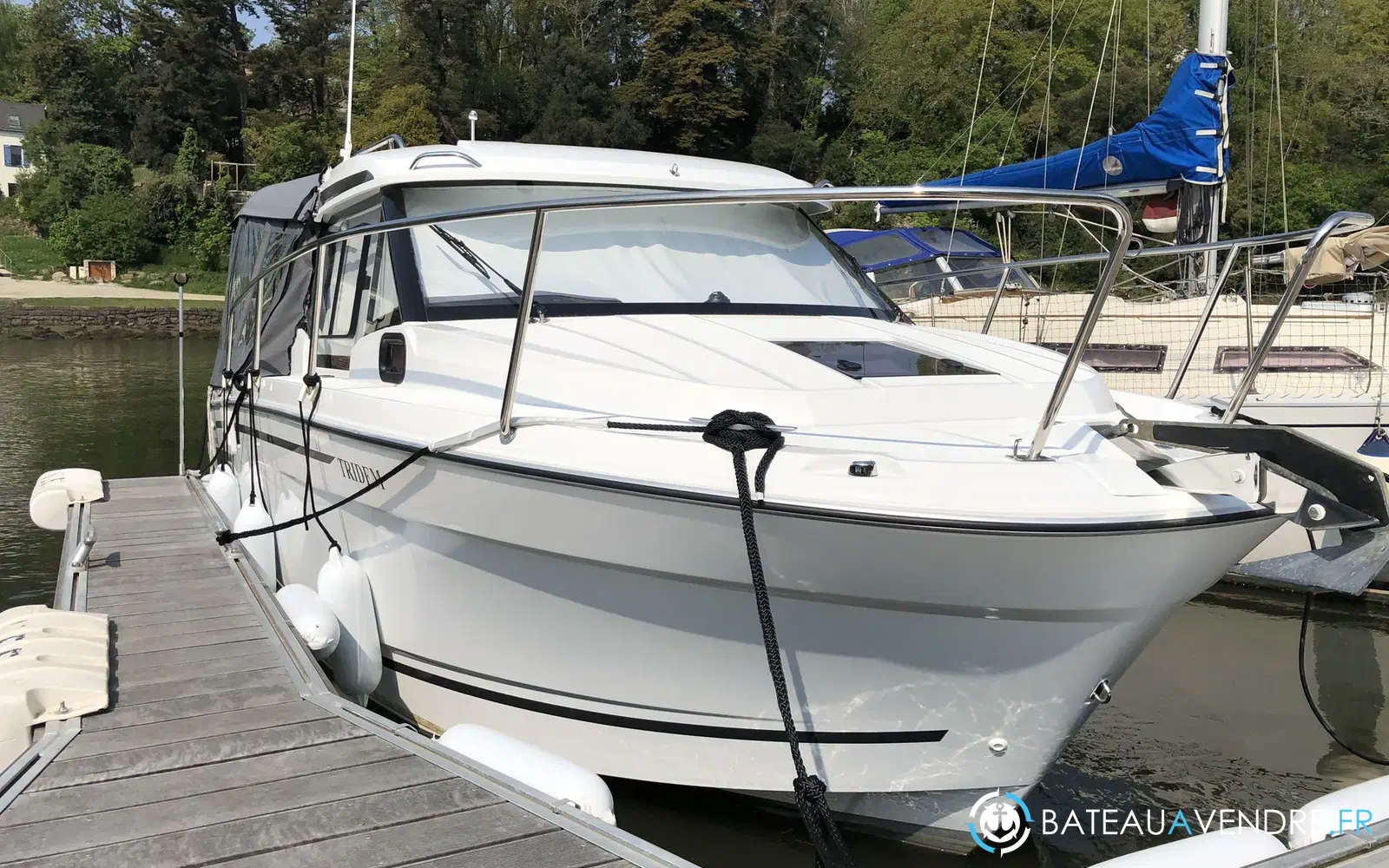 slider 0 Jeanneau Merry Fisher 795 Serie 2