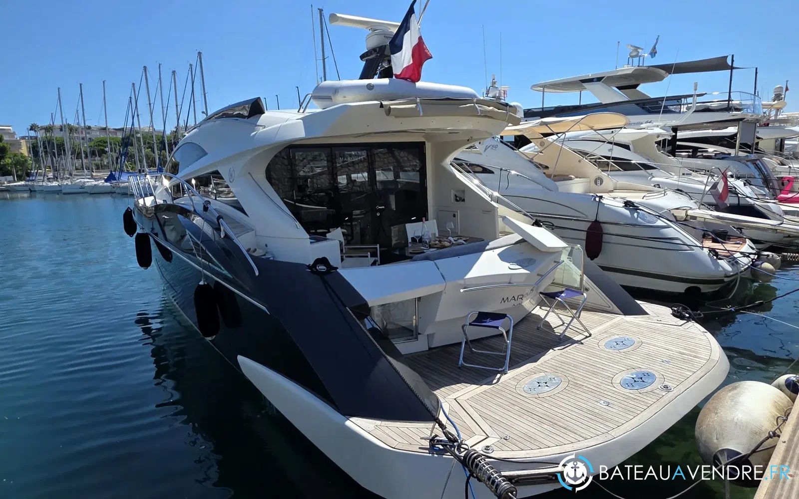 slider 23 Marquis Yachts 50 SC