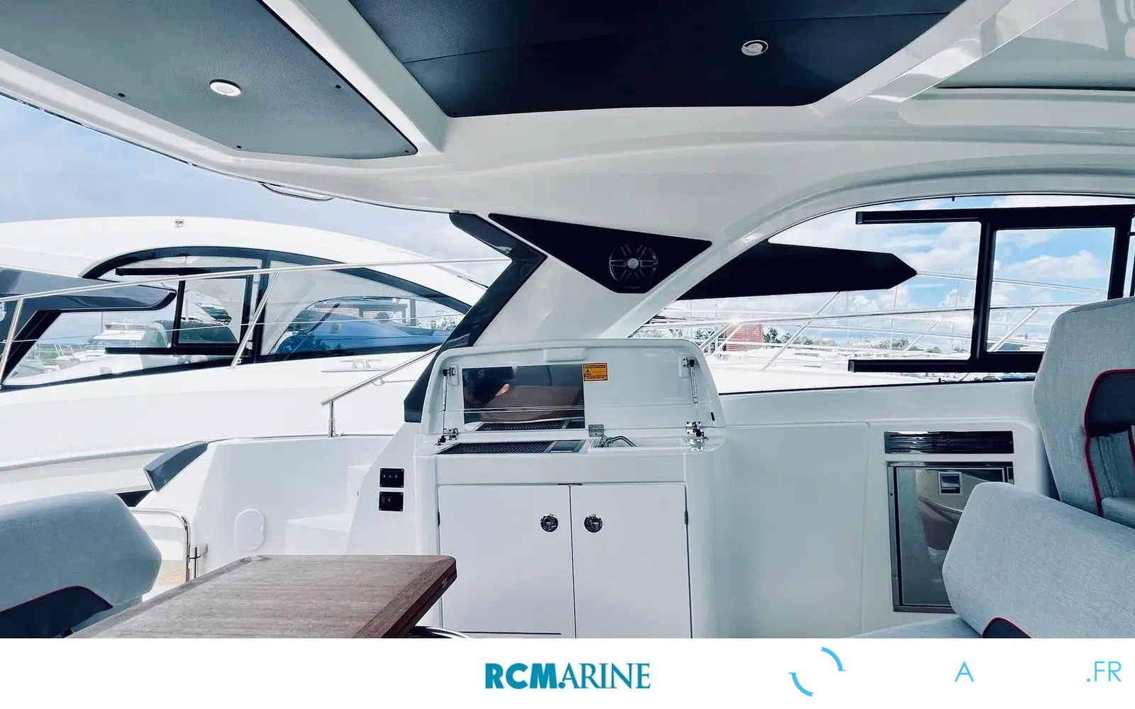 slider 3 Beneteau Gran Turismo 41