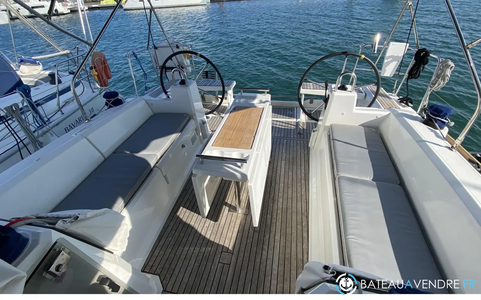 slider 10 Beneteau Oceanis 38.1