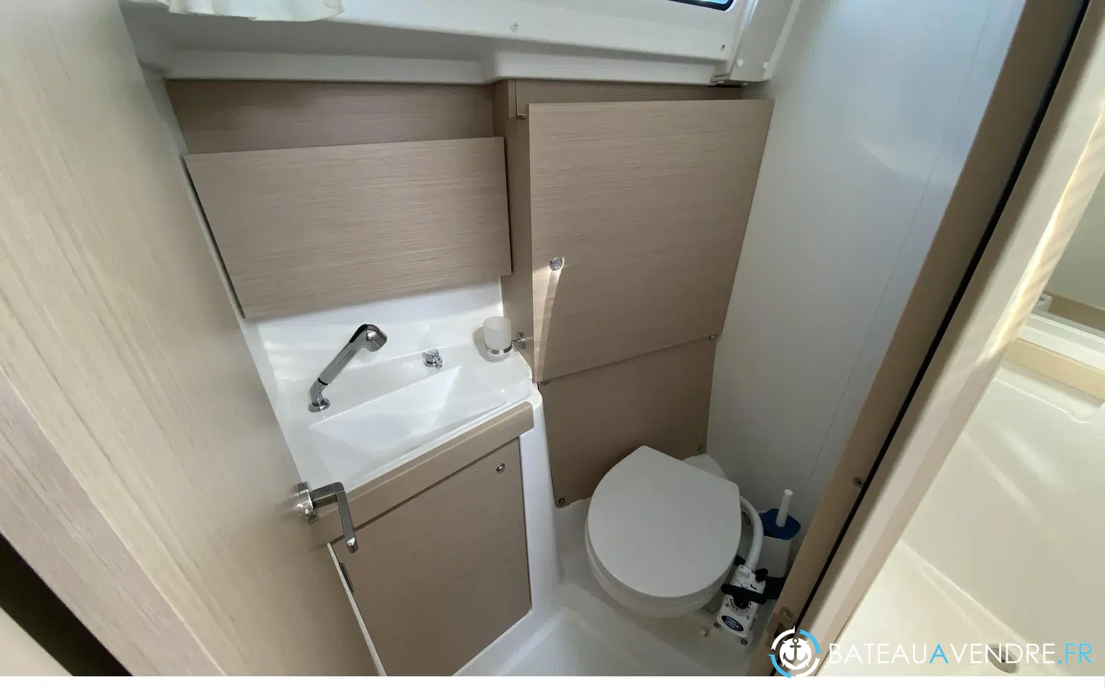 slider 8 Beneteau Oceanis 38.1