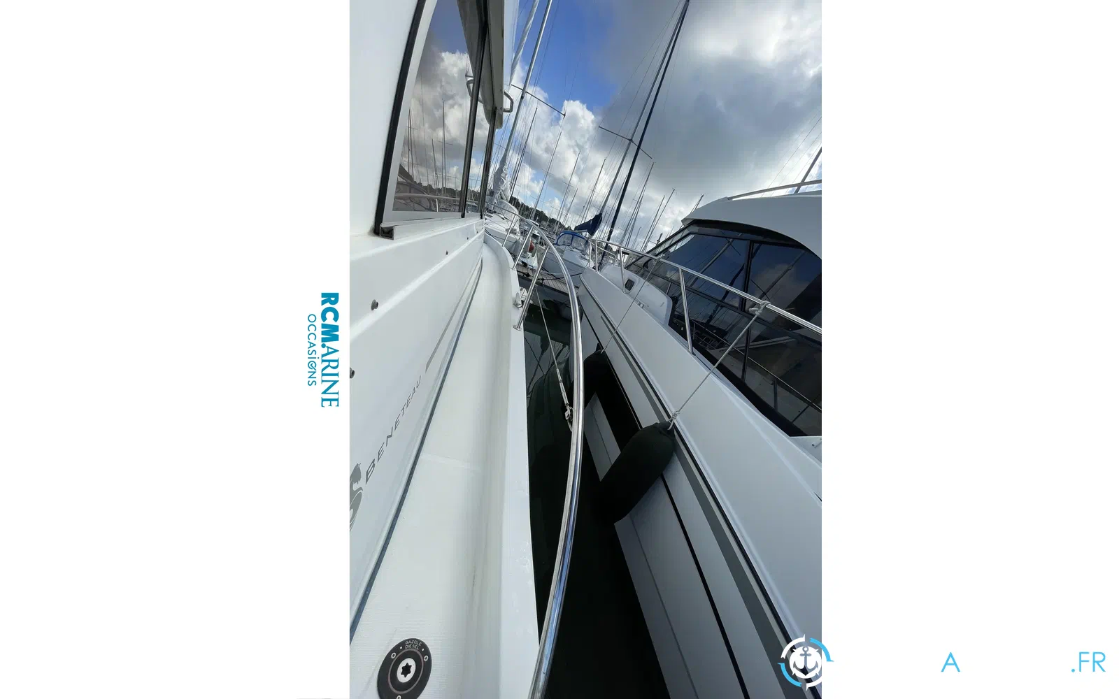 slider 12 Beneteau Antares Serie 9