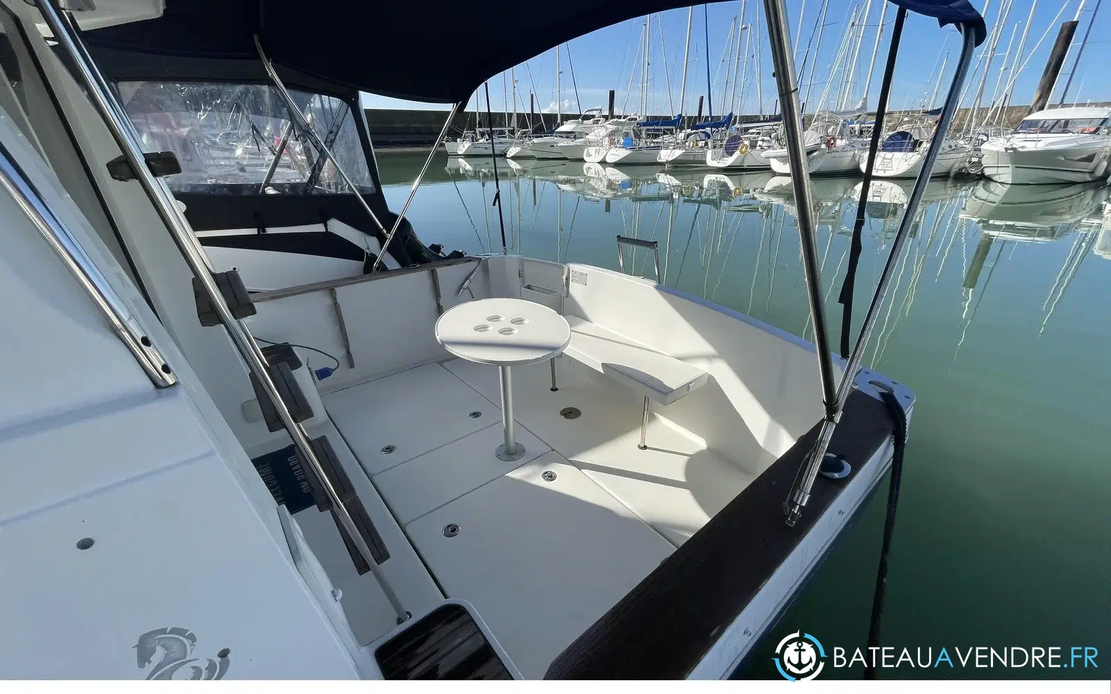 slider 2 Beneteau Antares Serie 9
