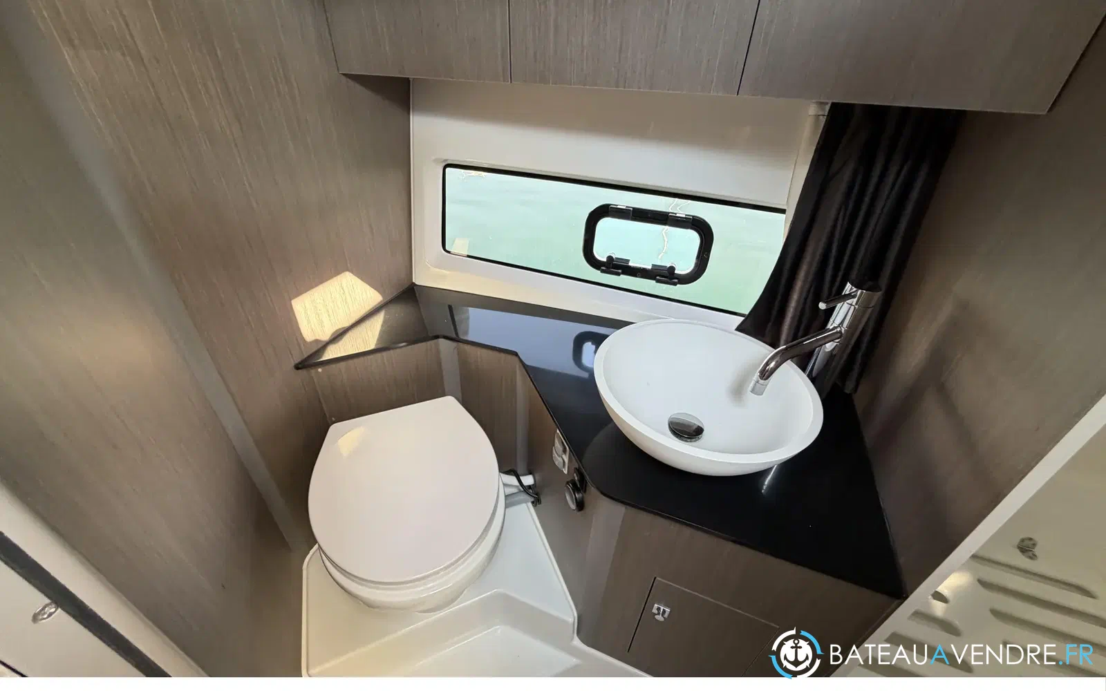 slider 34 Beneteau Flyer 10
