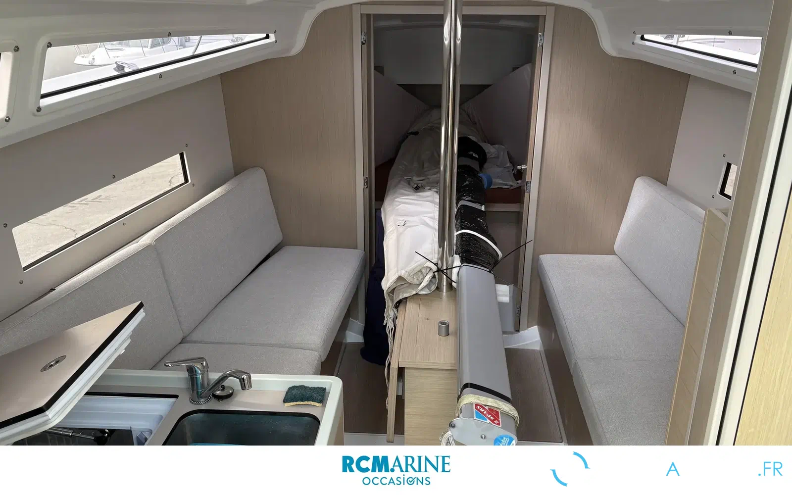 slider 6 Beneteau Oceanis 30.1