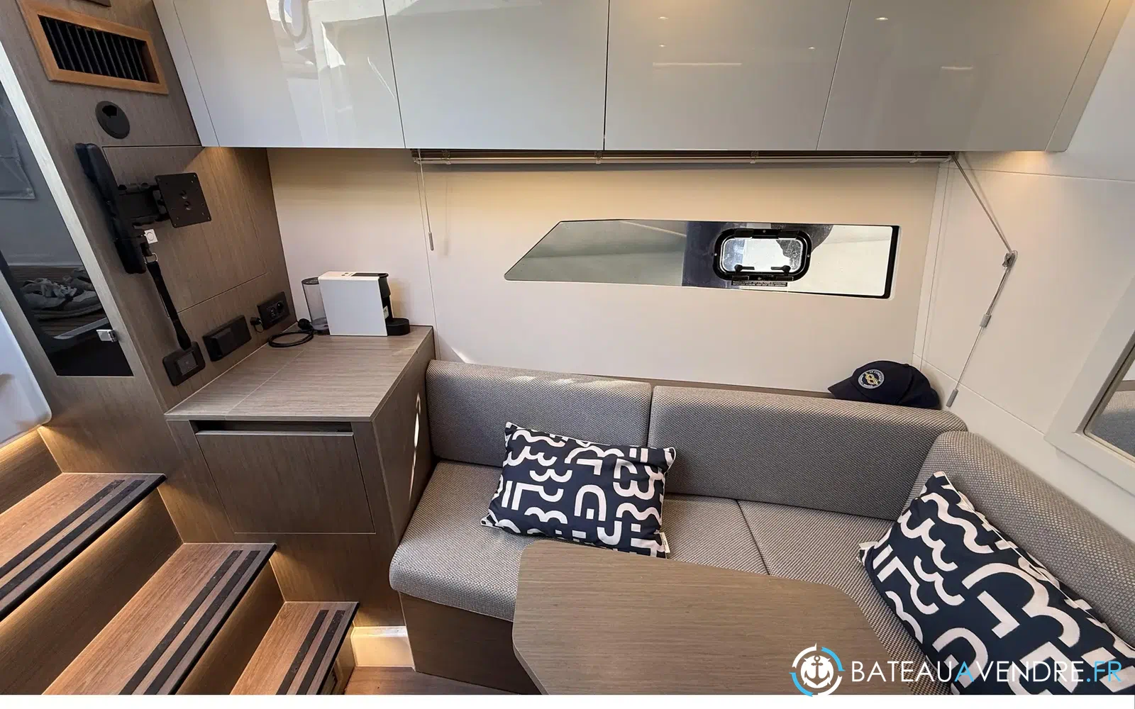 slider 11 Beneteau Gran Turismo 36