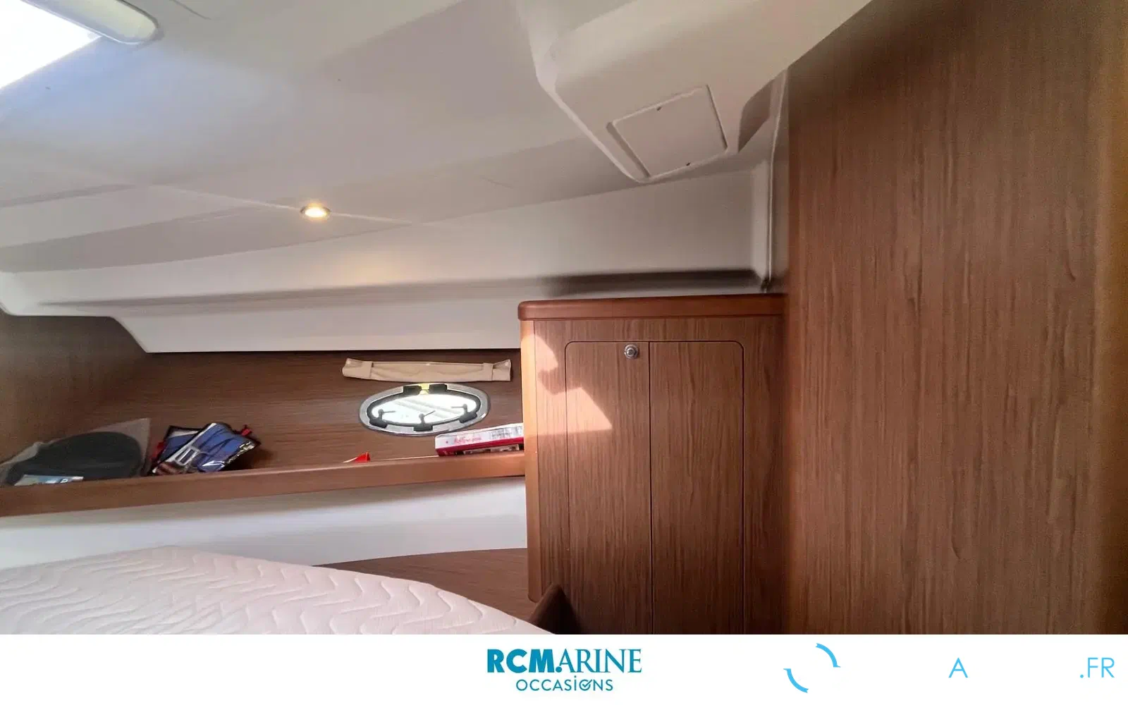 slider 12 Beneteau Antares 30