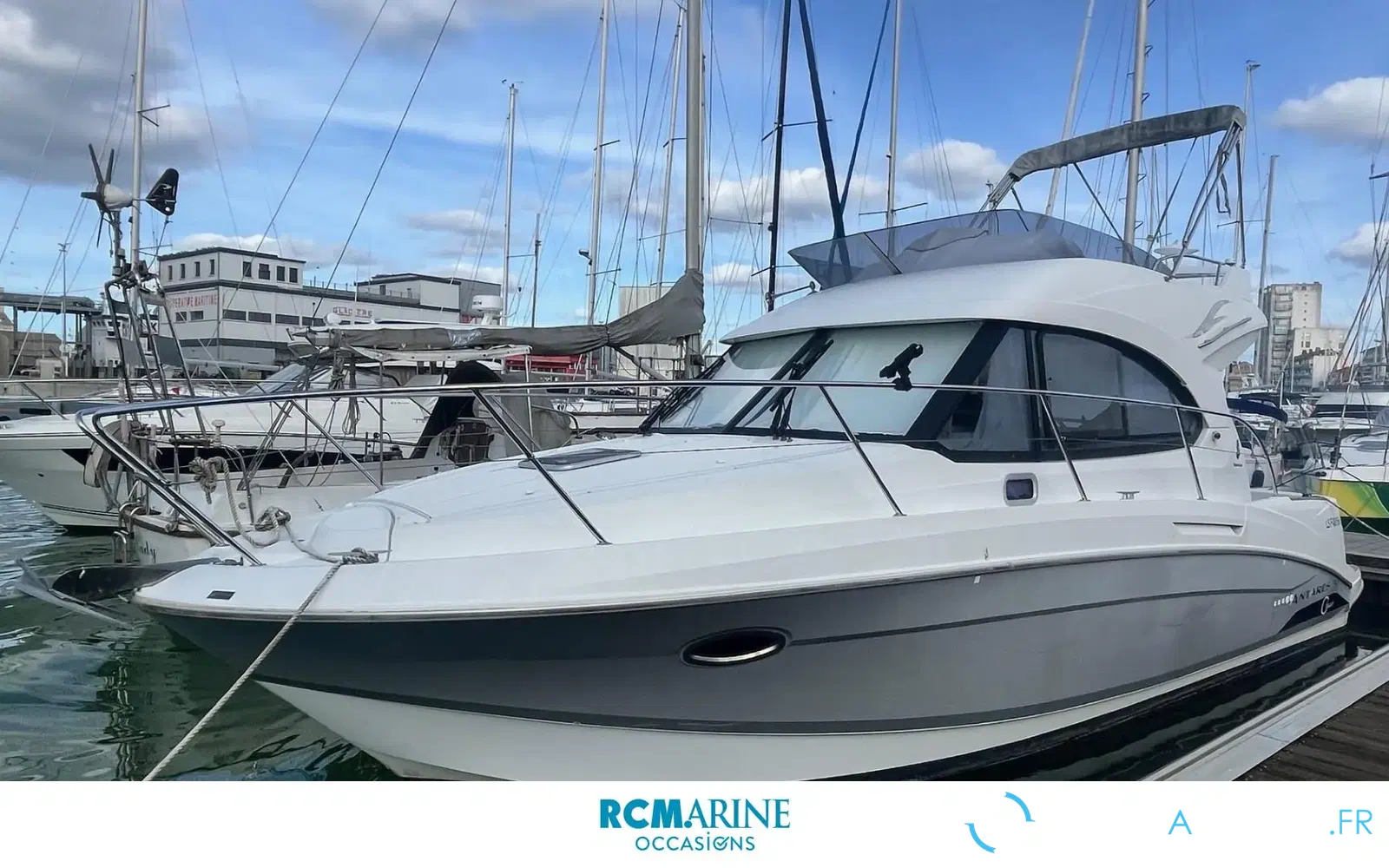 slider 1 Beneteau Antares 30