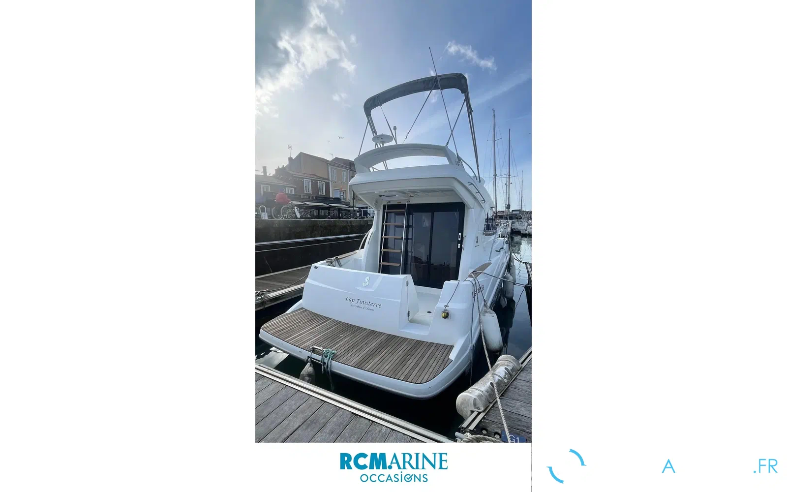 slider 22 Beneteau Antares 30