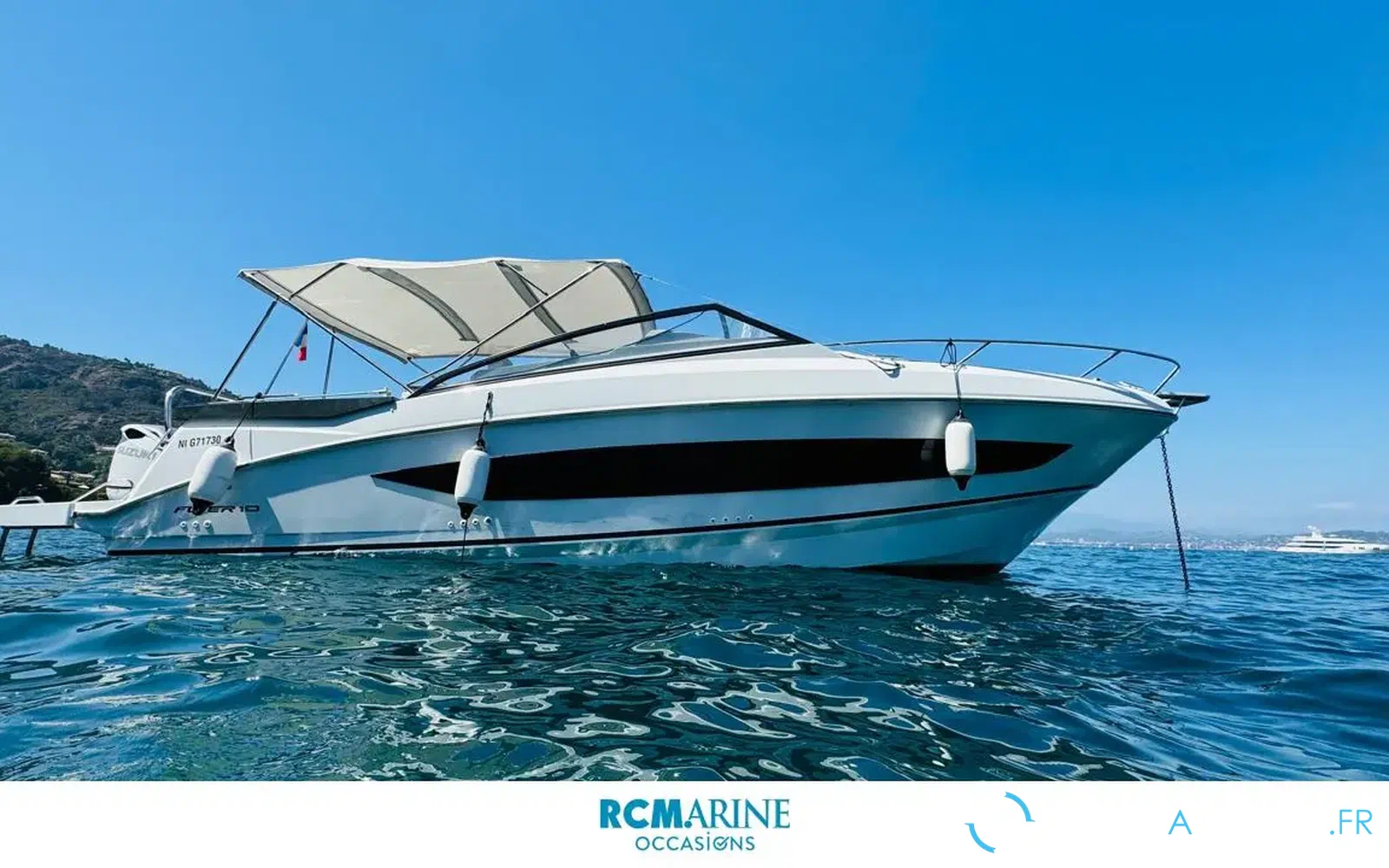 slider 0 Beneteau Flyer 10
