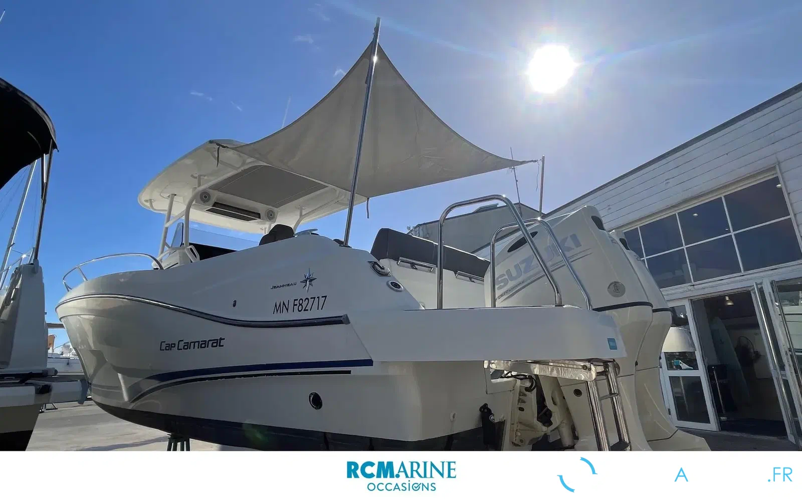 slider 23 Jeanneau Cap Camarat 9.0 CC