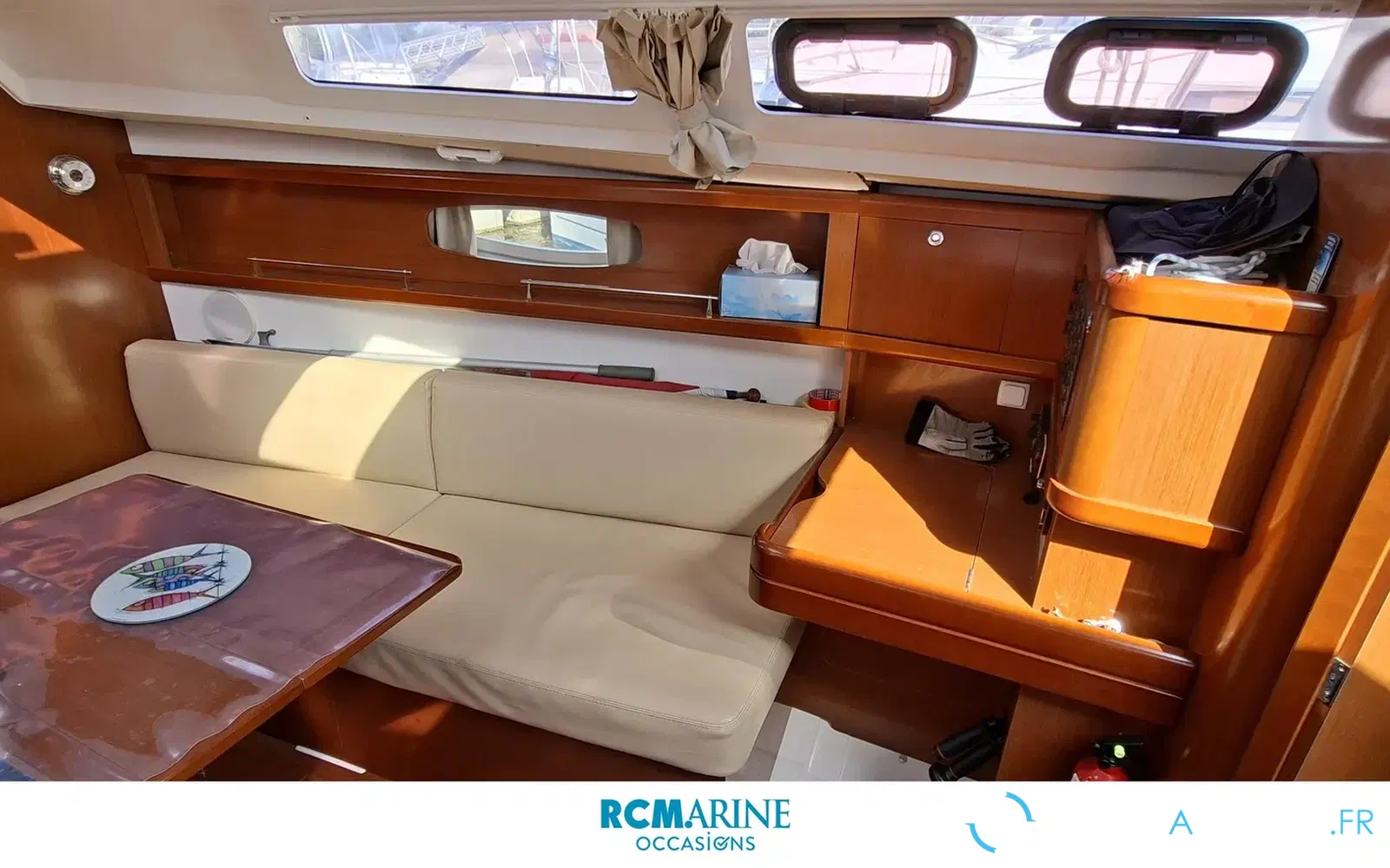 slider 12 Beneteau Oceanis 31