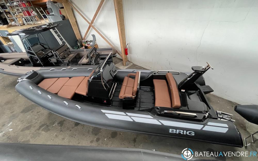 Brig Eagle 6.7 interieur photo 3